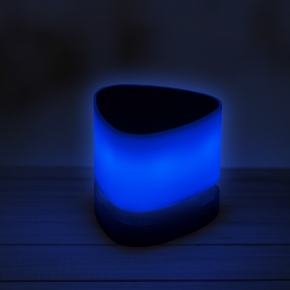 Mini lámpara Bluetooth con altavoz