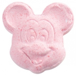 Hucha Mickey Con Deliciosos Caramelos De Fresa En Display 19 Cm