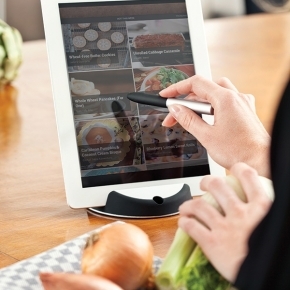 Stand Chef para tablet con bolígrafo táctil