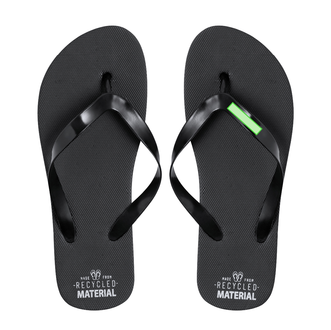 Par de chanclas de EVA reciclada y PVC línea nature con distintivo reciclado en el talón — tallas 36-38 y 42-44