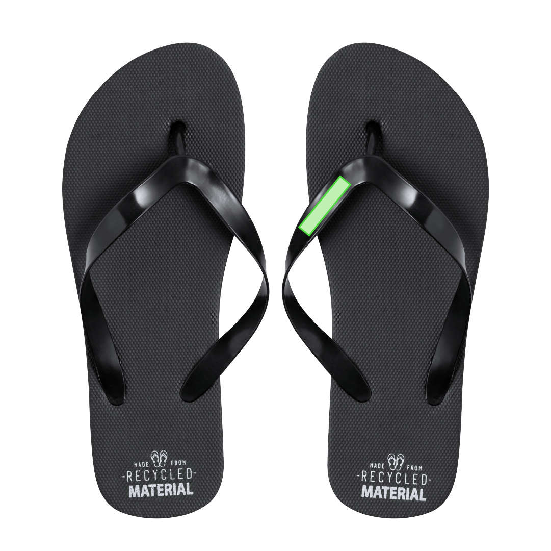 Par de chanclas de EVA reciclada y PVC línea nature con distintivo reciclado en el talón — tallas 36-38 y 42-44