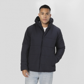 Parka Leanor adulto acolchada — 100% poliéster ligero con construcción horizontal acolchada, capucha fija, doble cierre cremallera y corchetes, tallas XS-XXL