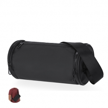 Bolso bandolera de PU con compartimento forrado, cremalleras metálicas, correa ancha con hebillas metal