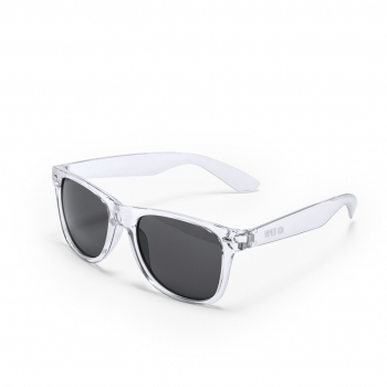 Gafas de sol UV400 en RPET con montura translúcida, detalles metálicos y distintivo RPET en patilla — lentes negro
