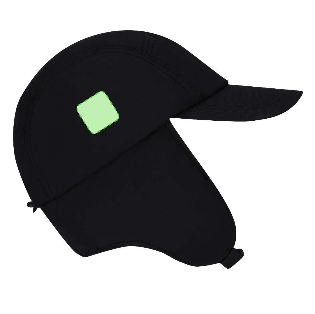 Gorra con orejeras y cálido interior de polar fleece con cordón elástico y cierre de hebilla ajustable en barbilla