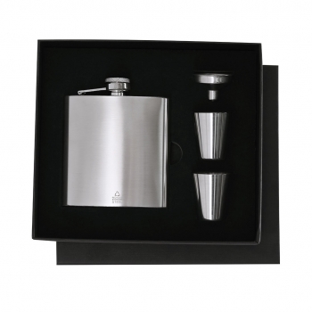 Set petaca de acero inoxidable reciclado 175 ml con embudo y 2 vasos medidores