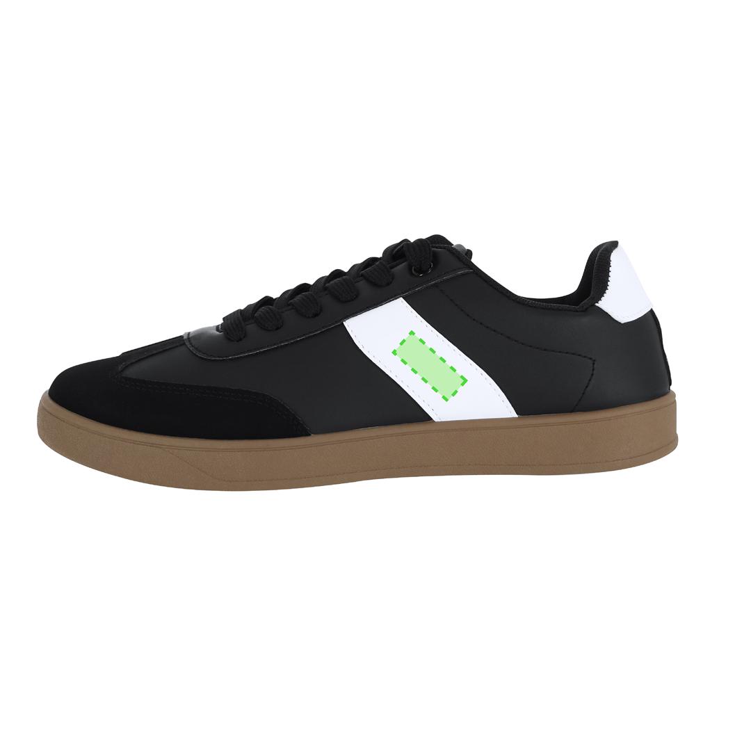 Zapatillas Kodama — perfil bajo, parte superior piel suave con refuerzos en ante, suela acolchada, suela inferior goma, detalle lengüeta para personalización
